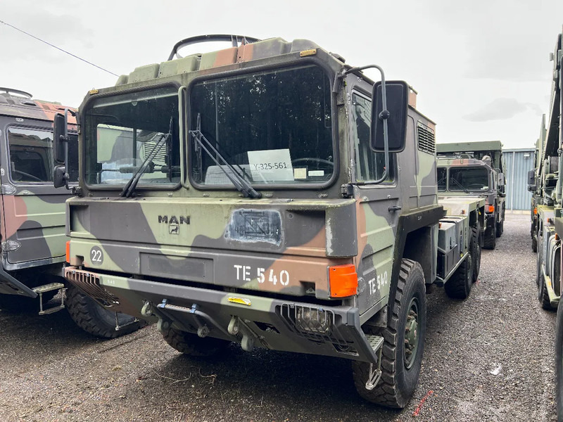 MAN KAT 25.422DFAEG 6X6 CABIN CHASSIS - TWIST LOCKS SYSTEM - شاحنة: صور 1 MAN KAT 25.422DFAEG 6X6 CABIN CHASSIS - TWIST LOCKS SYSTEM - شاحنة: صور 1