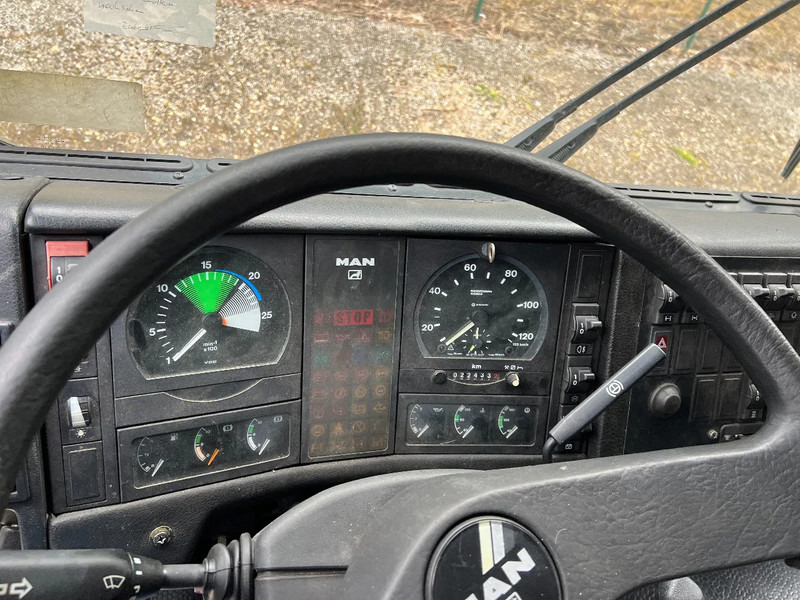 MAN KAT 6X6 ANTENNE 34MTR DORNIER 25.422DFAEG 3x in stock (met/zonder antenne) - شاحنة: صور 3 MAN KAT 6X6 ANTENNE 34MTR DORNIER 25.422DFAEG 3x in stock (met/zonder antenne) - شاحنة: صور 3