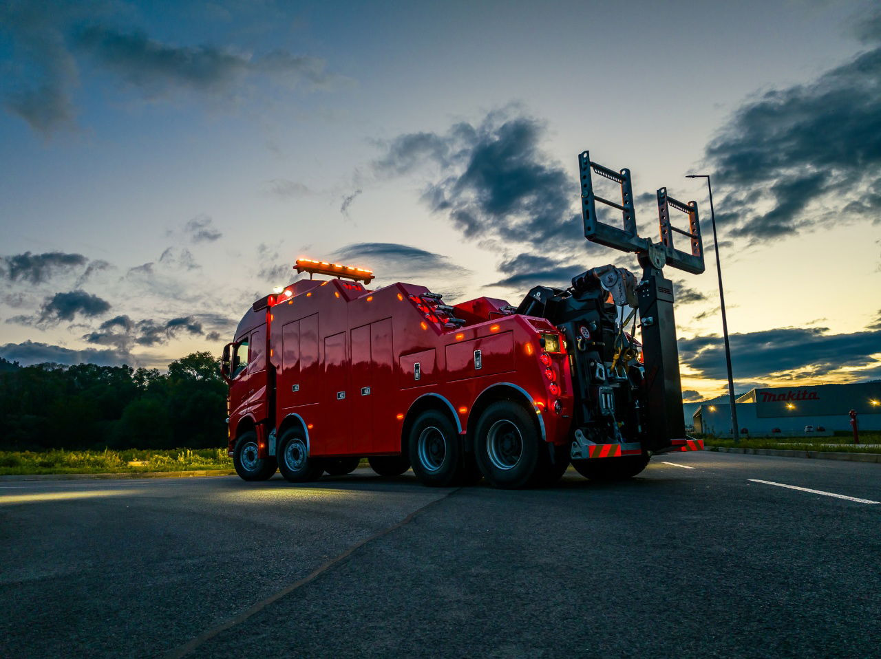 Volvo FH NEW ER4120 5 winches T-REX Volvo FH 540 8x4 WB6,0 White - سيارة السحب للتصليح: صور 4 Volvo FH NEW ER4120 5 winches T-REX Volvo FH 540 8x4 WB6,0 White - سيارة السحب للتصليح: صور 4