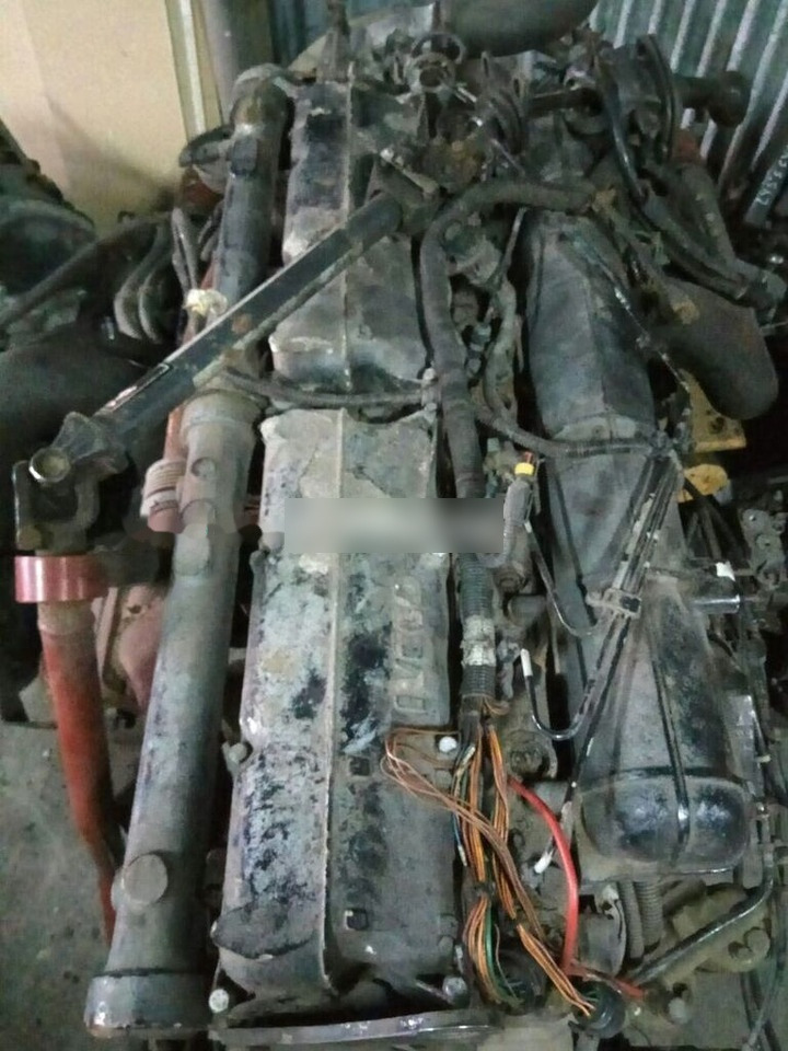 IVECO 8210.42L   IVECO Magirus truck - المحرك - شاحنة: صور 2 IVECO 8210.42L   IVECO Magirus truck - المحرك - شاحنة: صور 2