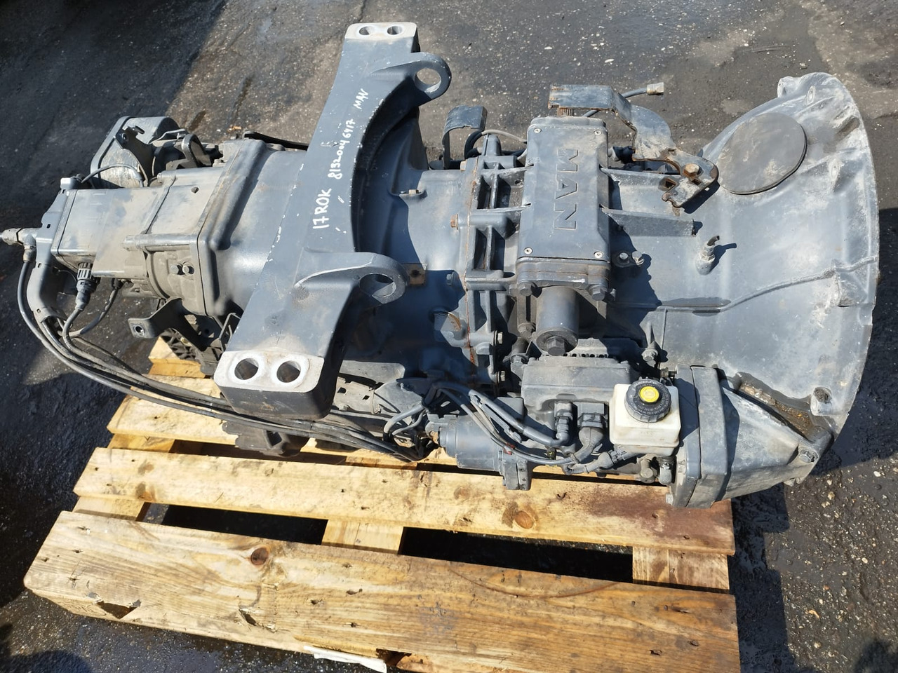 MAN TIPMATIC 14 LIFT 81.32004-6417 MAN TGX, TGS - علبة التروس - شاحنة: صور 1 MAN TIPMATIC 14 LIFT 81.32004-6417 MAN TGX, TGS - علبة التروس - شاحنة: صور 1