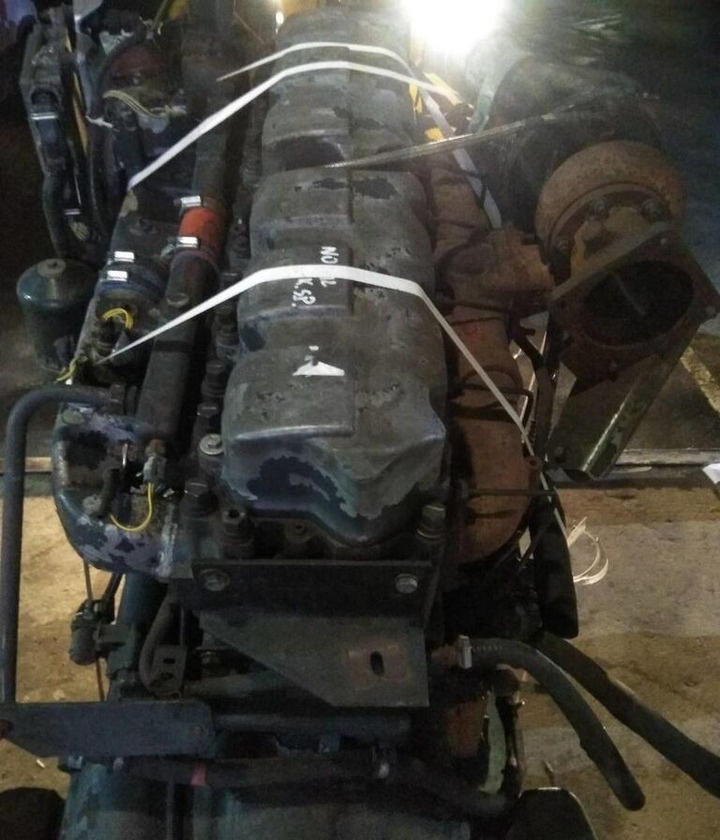 Renault E-TECH 440 Midr Renault MAGNUM - المحرك - شاحنة: صور 4 Renault E-TECH 440 Midr Renault MAGNUM - المحرك - شاحنة: صور 4