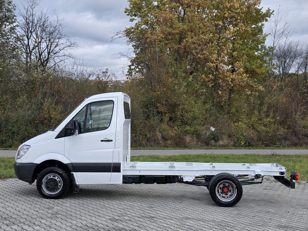 Mercedes-Benz Sprinter 519 CDI Rama /Wywrotka/Kiper 3.0 CDI ! Klima! - قلاب صغير: صور 3 Mercedes-Benz Sprinter 519 CDI Rama /Wywrotka/Kiper 3.0 CDI ! Klima! - قلاب صغير: صور 3