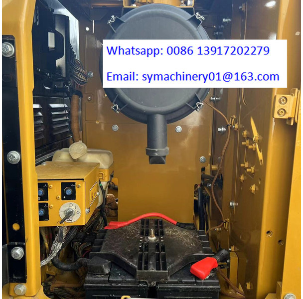 Caterpillar 320D2L - حفارات زحافة: صور 4 Caterpillar 320D2L - حفارات زحافة: صور 4