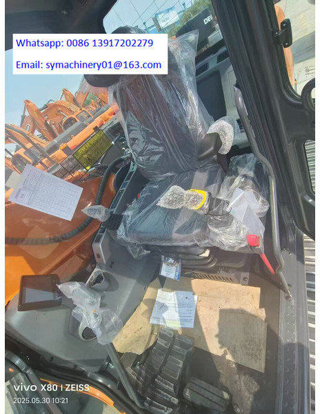 Doosan DX220 - حفارات زحافة: صور 4 Doosan DX220 - حفارات زحافة: صور 4