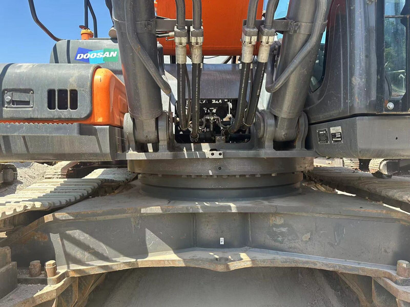 Doosan DX530 - حفارات زحافة: صور 2 Doosan DX530 - حفارات زحافة: صور 2