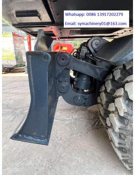 Hyundai R210W-9S - حفارة على عجلات: صور 3 Hyundai R210W-9S - حفارة على عجلات: صور 3