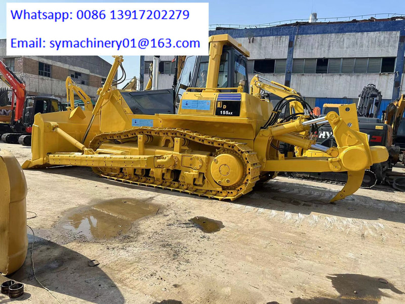 Komatsu D155A-5 - بلدوزر: صور 5 Komatsu D155A-5 - بلدوزر: صور 5