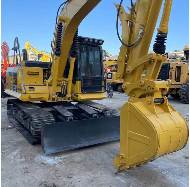 Komatsu PC130 - حفارات زحافة: صور 3 Komatsu PC130 - حفارات زحافة: صور 3