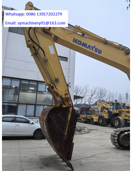 Komatsu PC450-8 - حفارات زحافة: صور 4 Komatsu PC450-8 - حفارات زحافة: صور 4