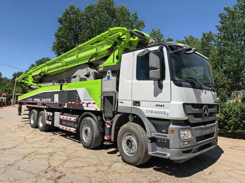 Mercedes-Benz Actros - مضخة خرسانة ثابتة: صور 1 Mercedes-Benz Actros - مضخة خرسانة ثابتة: صور 1