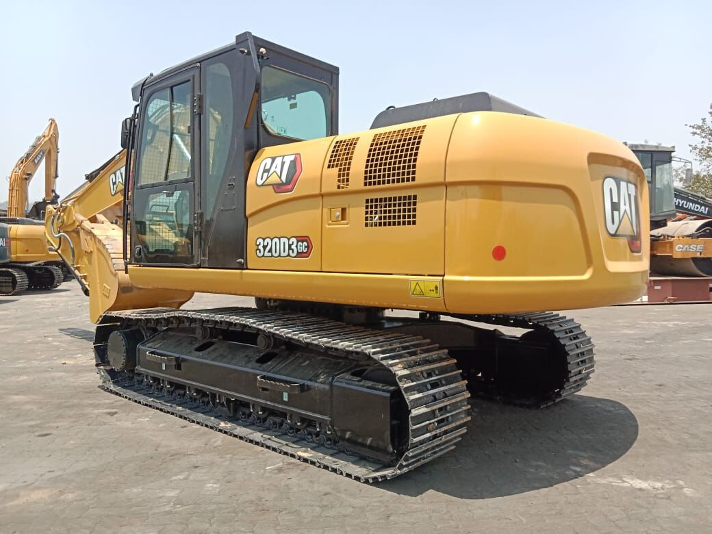 New Caterpillar 320D3GC tracked excavator - حفارات زحافة: صور 4 New Caterpillar 320D3GC tracked excavator - حفارات زحافة: صور 4