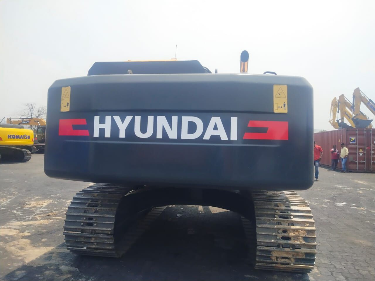 New Hyundai R210 tracked excavator - حفارات زحافة: صور 4 New Hyundai R210 tracked excavator - حفارات زحافة: صور 4