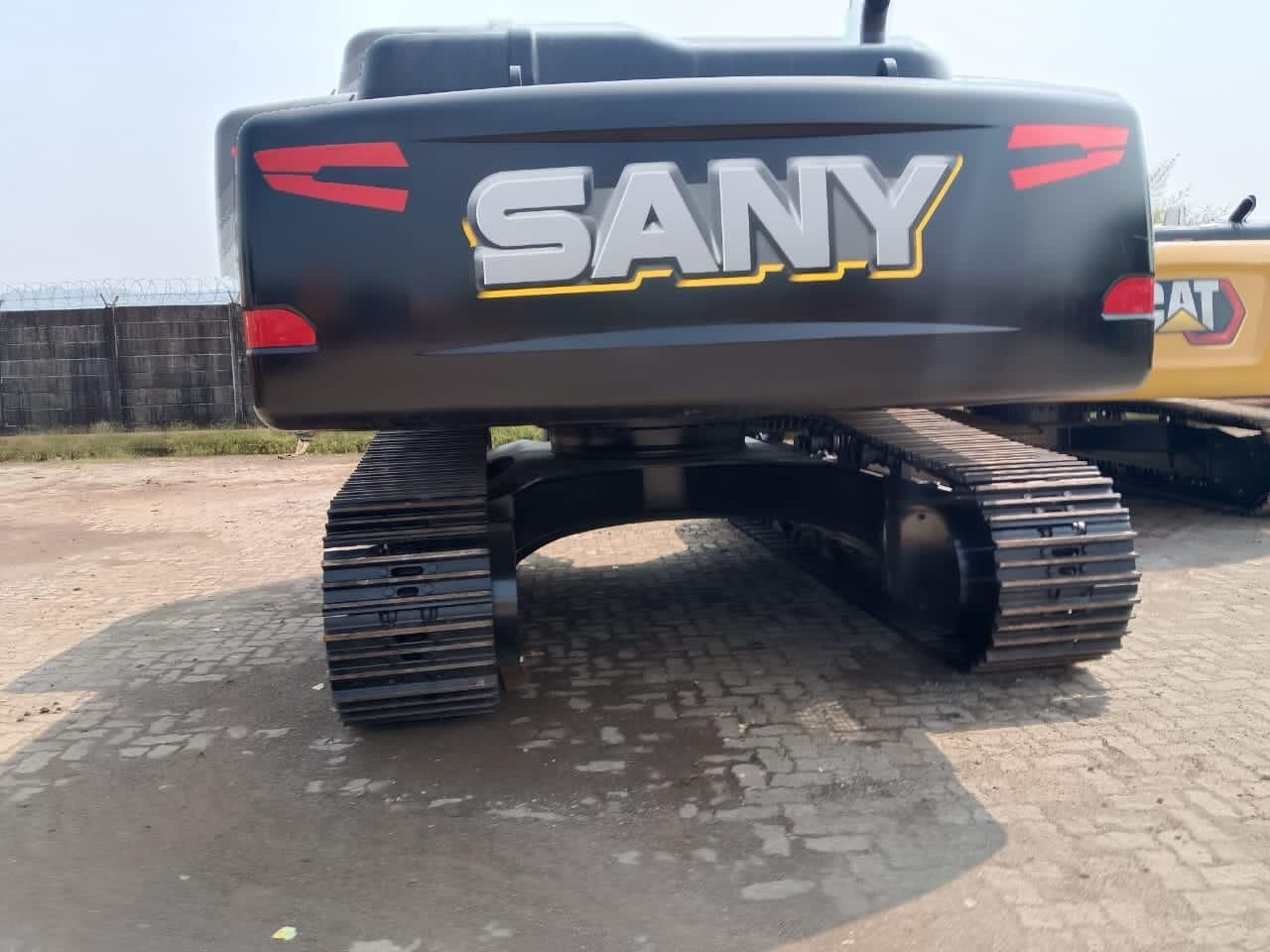 New Sany SY 350 tracked excavator - حفارات زحافة: صور 3 New Sany SY 350 tracked excavator - حفارات زحافة: صور 3