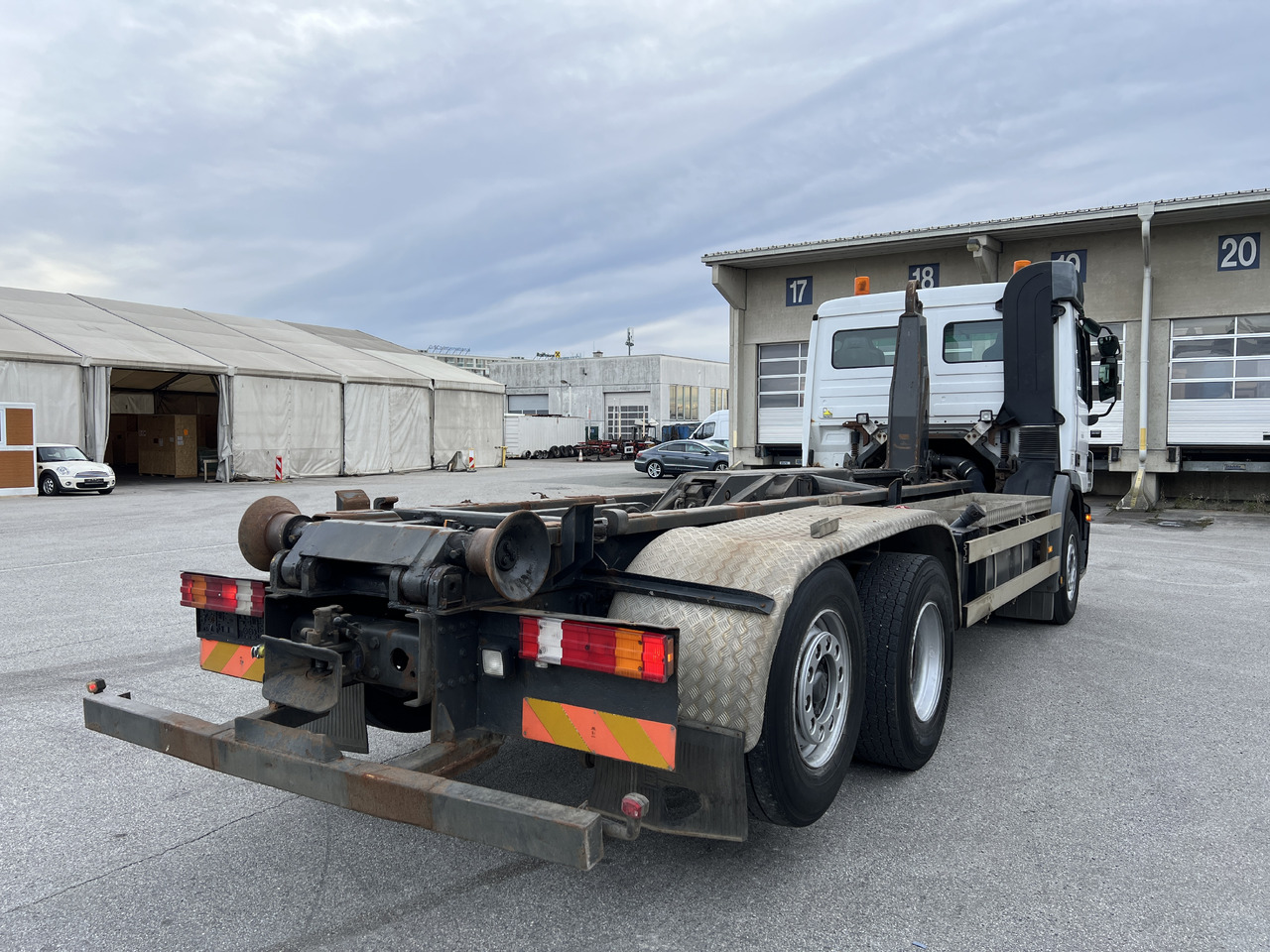 MERCEDES-BENZ Actros 25 41 | Retarder | Kupplung | Differenzial | Liftachse - شاحنة ذات الخطاف: صور 4 MERCEDES-BENZ Actros 25 41 | Retarder | Kupplung | Differenzial | Liftachse - شاحنة ذات الخطاف: صور 4