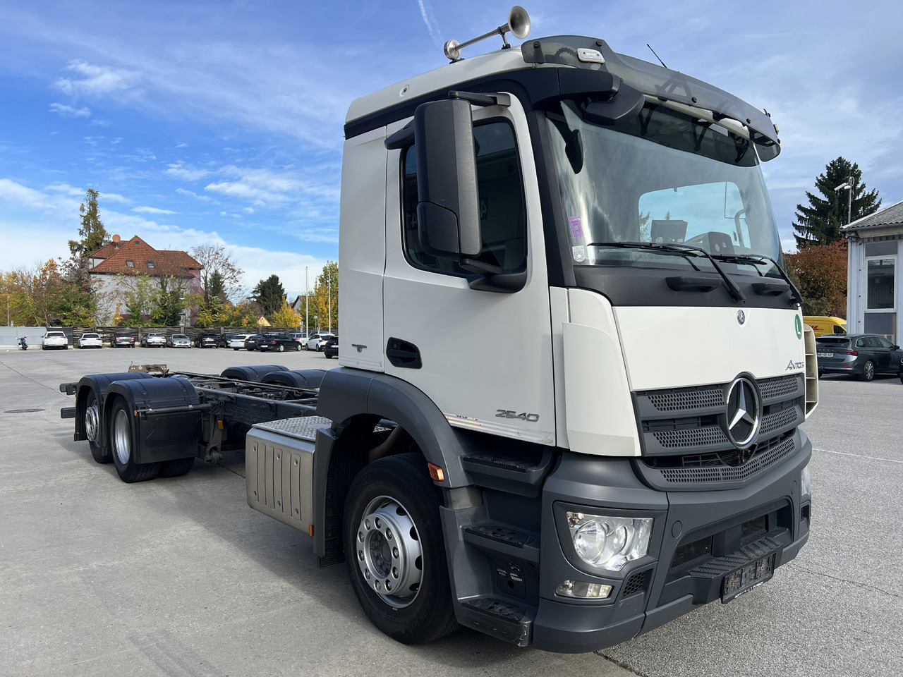 MERCEDES-BENZ Antos 25 40 | Standheizung | Klima | Liftachse - الشاسيه شاحنة: صور 2 MERCEDES-BENZ Antos 25 40 | Standheizung | Klima | Liftachse - الشاسيه شاحنة: صور 2
