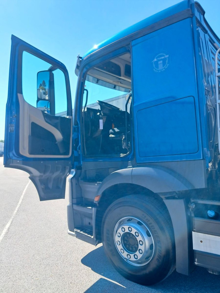 قلابات Mercedes-Benz Actros 2651 Dreiseitk.|Lift-Lenk | Klima | Retar: صور 9 قلابات Mercedes-Benz Actros 2651 Dreiseitk.|Lift-Lenk | Klima | Retar: صور 9