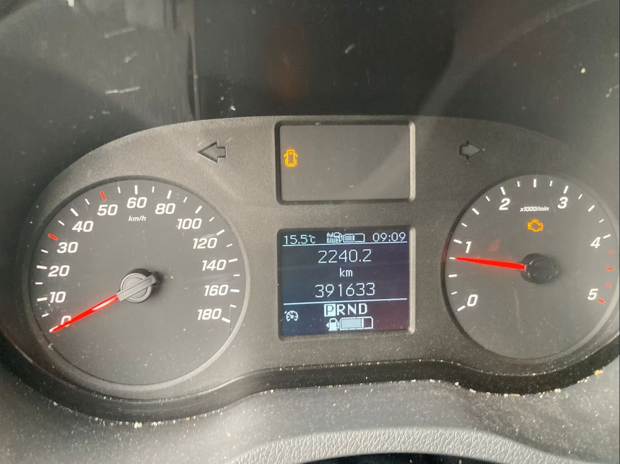 Mercedes-Benz Sprinter AWD 316 - الشاحنات الصغيرة المبردة: صور 4 Mercedes-Benz Sprinter AWD 316 - الشاحنات الصغيرة المبردة: صور 4