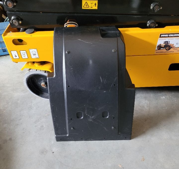 BŁOTNIK DAF XF LH NOWY ORYGINAŁ OM 2042656 - درابزين - شاحنة: صور 1 BŁOTNIK DAF XF LH NOWY ORYGINAŁ OM 2042656 - درابزين - شاحنة: صور 1