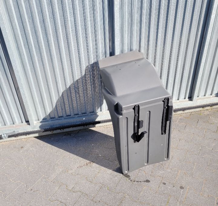 BLOTNIK MAN TGM LH NOWY ORYGINAL0 81.61210.0541/0547 - درابزين - شاحنة: صور 1 BLOTNIK MAN TGM LH NOWY ORYGINAL0 81.61210.0541/0547 - درابزين - شاحنة: صور 1