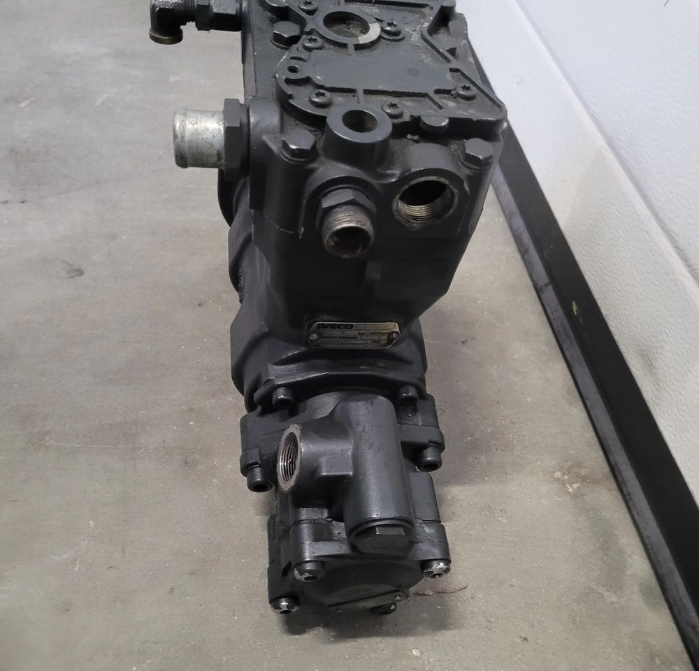 KOMPRESOR +WSPOMAGANIE IVECO STRALIS ORYGINAŁ 504293730 CHWALIM116 - ضاغط - شاحنة: صور 3 KOMPRESOR +WSPOMAGANIE IVECO STRALIS ORYGINAŁ 504293730 CHWALIM116 - ضاغط - شاحنة: صور 3