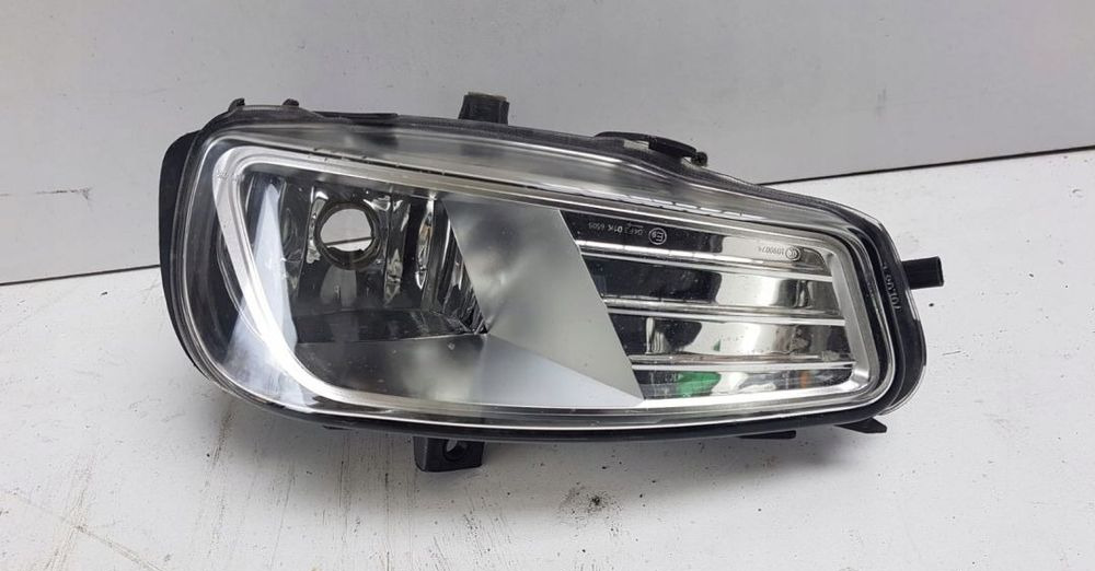 LAMPA HALOGEN MERCEDES ANTOS A9608201956 - كشافات - شاحنة: صور 1 LAMPA HALOGEN MERCEDES ANTOS A9608201956 - كشافات - شاحنة: صور 1