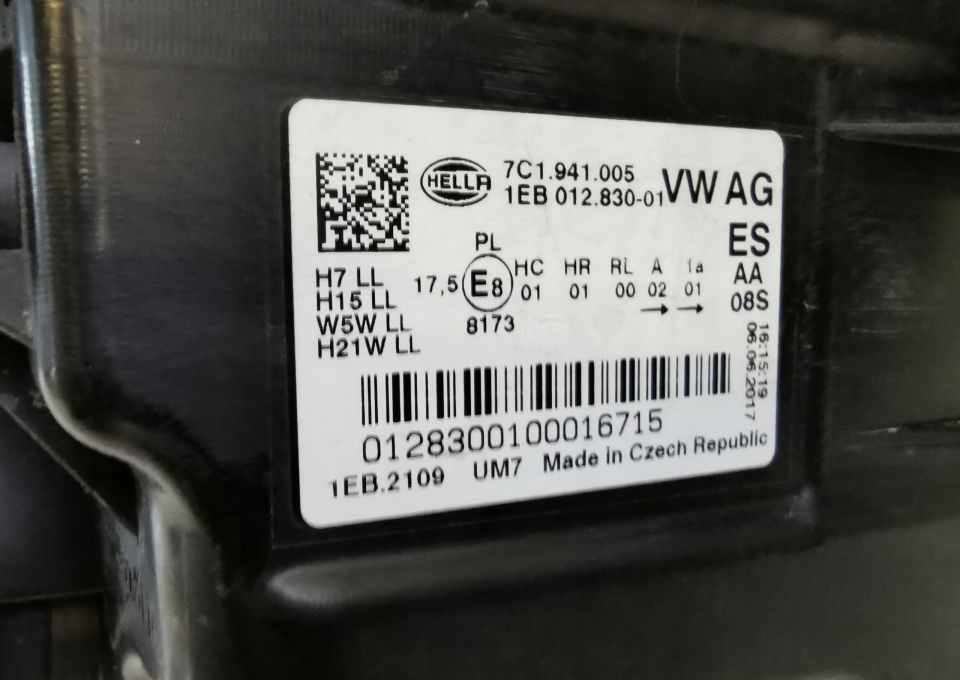 LAMPA MAN TGE VW CRAFTER ORYGINAŁ LEWA - كشافات - الشاحنات الصغيرة: صور 4 LAMPA MAN TGE VW CRAFTER ORYGINAŁ LEWA - كشافات - الشاحنات الصغيرة: صور 4