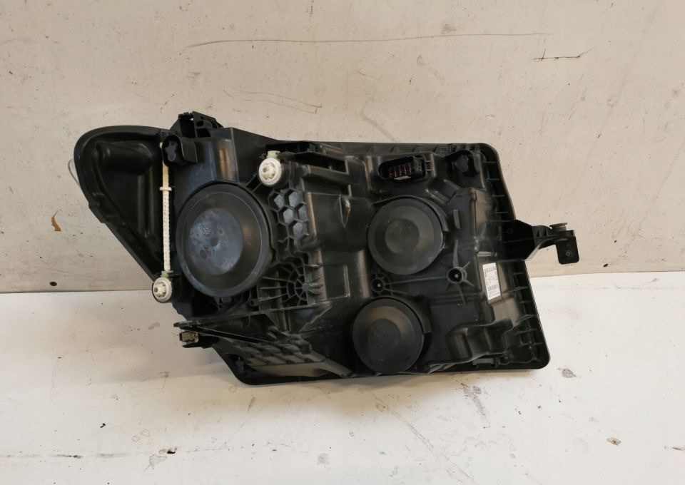 LAMPA MAN TGE VW CRAFTER ORYGINAŁ LEWA - كشافات - الشاحنات الصغيرة: صور 3 LAMPA MAN TGE VW CRAFTER ORYGINAŁ LEWA - كشافات - الشاحنات الصغيرة: صور 3