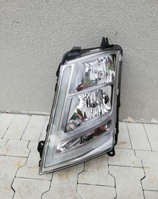 LAMPA VOLVO FH4 FH 4 FM LH ORYGINAŁ - كشافات - شاحنة: صور 1 LAMPA VOLVO FH4 FH 4 FM LH ORYGINAŁ - كشافات - شاحنة: صور 1