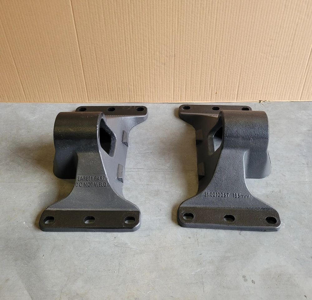 ŁAPY JOST SK0010057 185MM ORYGINAŁ NOWY KOMPLET CHWALIM116 - عجلة الخامسة - شاحنة: صور 1 ŁAPY JOST SK0010057 185MM ORYGINAŁ NOWY KOMPLET CHWALIM116 - عجلة الخامسة - شاحنة: صور 1