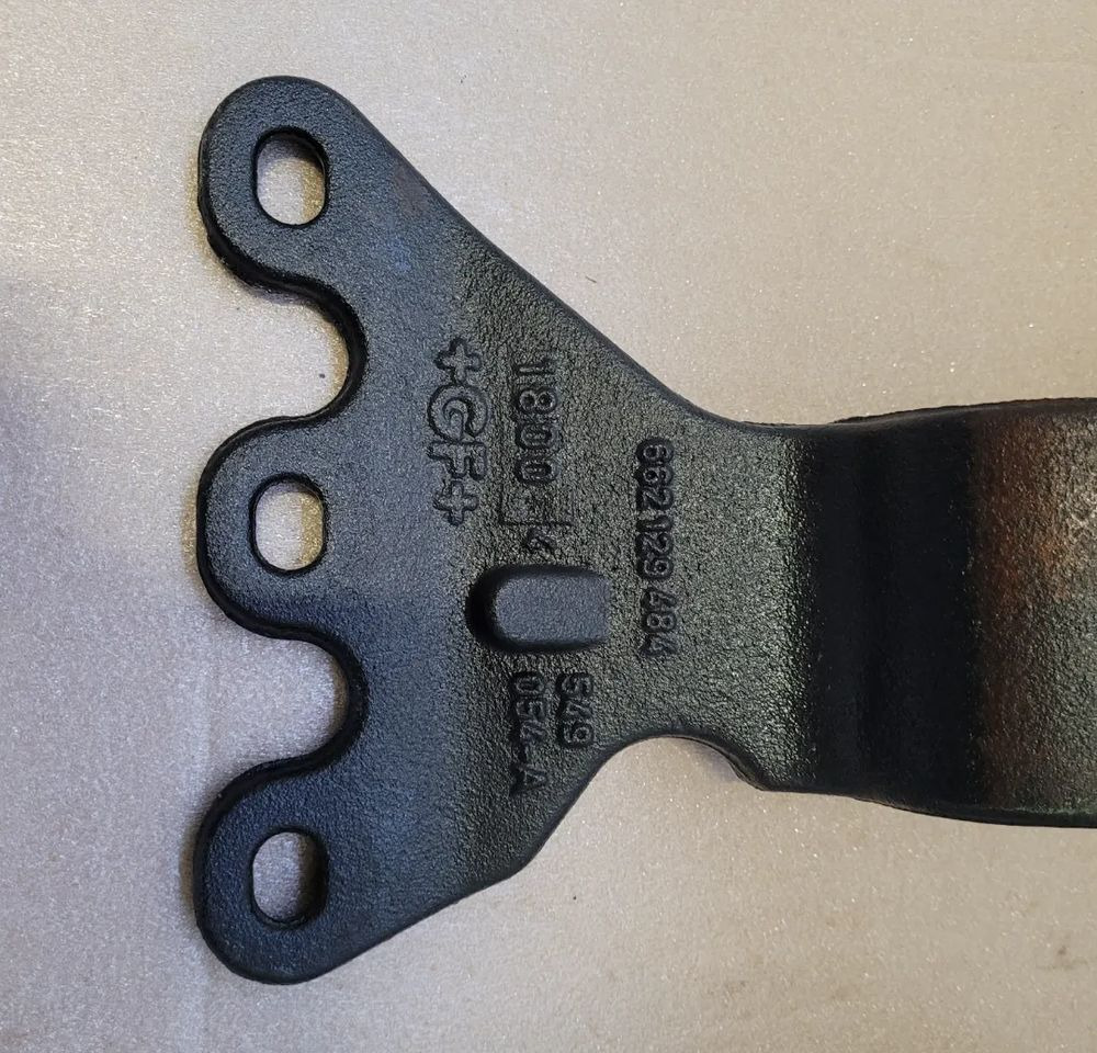 ŁAPY MOCOWANIE SIODŁA GF 622 129 484 - عجلة الخامسة - شاحنة: صور 3 ŁAPY MOCOWANIE SIODŁA GF 622 129 484 - عجلة الخامسة - شاحنة: صور 3