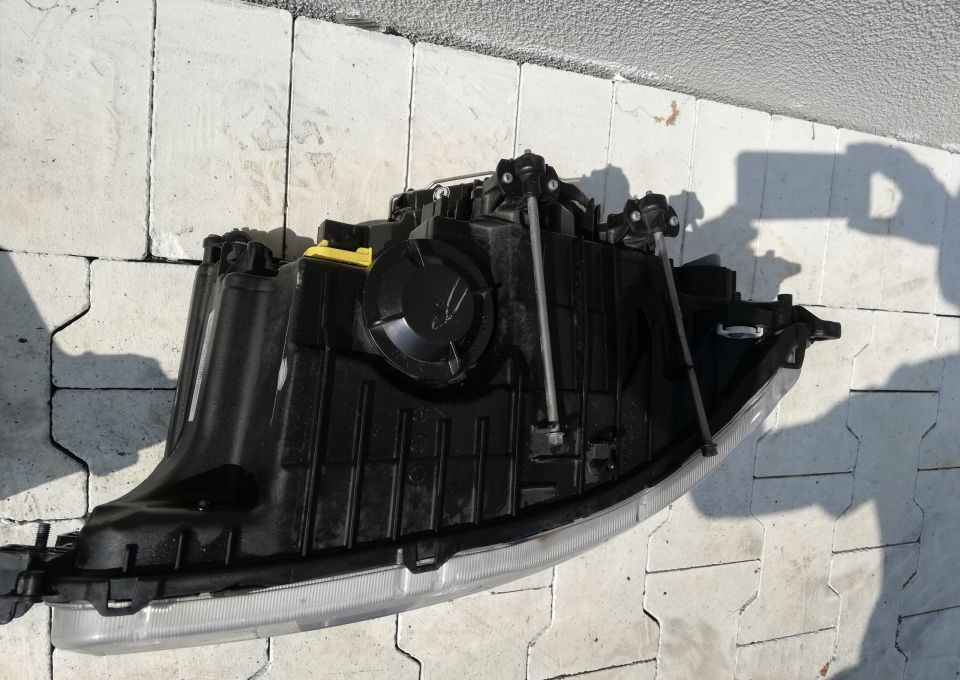 Lampy MERCEDES ACTROS Mp4 Antos ORYGINAŁ - كشافات - شاحنة: صور 5 Lampy MERCEDES ACTROS Mp4 Antos ORYGINAŁ - كشافات - شاحنة: صور 5