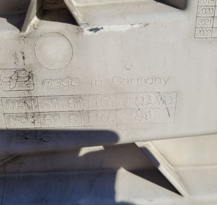 MASKA ATRAPA MAN TGS EURO6 LIFT ORYGINAŁ - هود - شاحنة: صور 5 MASKA ATRAPA MAN TGS EURO6 LIFT ORYGINAŁ - هود - شاحنة: صور 5