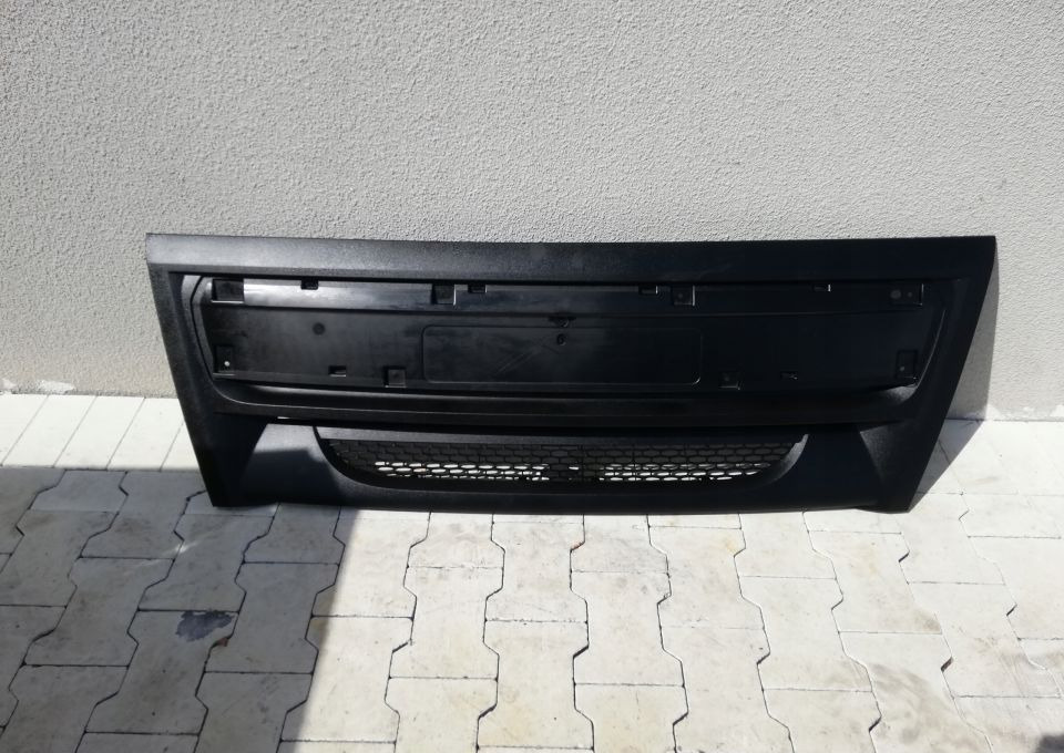 MASKA GRILL ATRAPA DAF LF NOWY ORYGINAŁ EURO6 - هود - شاحنة: صور 1 MASKA GRILL ATRAPA DAF LF NOWY ORYGINAŁ EURO6 - هود - شاحنة: صور 1