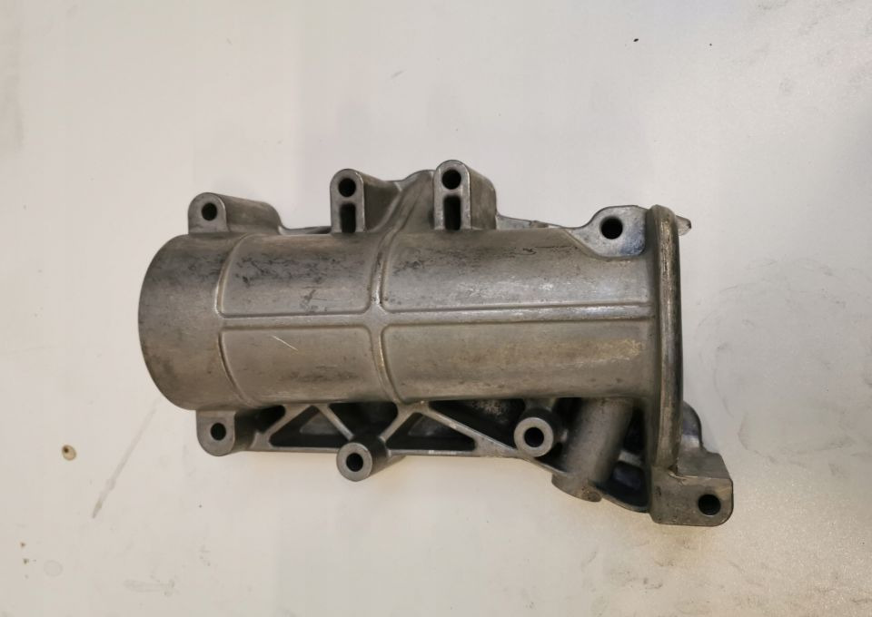 OBUDOWA FILTRA OLEJU VOLVO RENAULT 21426924 - فلتر النفط - شاحنة: صور 1 OBUDOWA FILTRA OLEJU VOLVO RENAULT 21426924 - فلتر النفط - شاحنة: صور 1