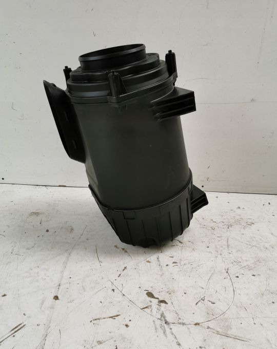 OBUDOWA FILTRA POWIETRZA SCANIA S R NGT 22321180 - فلتر الهواء - شاحنة: صور 2 OBUDOWA FILTRA POWIETRZA SCANIA S R NGT 22321180 - فلتر الهواء - شاحنة: صور 2