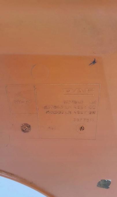 POSZYCIE OKULAR NAROŻNIK DAF Cf euro6 LH. ORYGINAŁ - كأس مترعة - شاحنة: صور 3 POSZYCIE OKULAR NAROŻNIK DAF Cf euro6 LH. ORYGINAŁ - كأس مترعة - شاحنة: صور 3