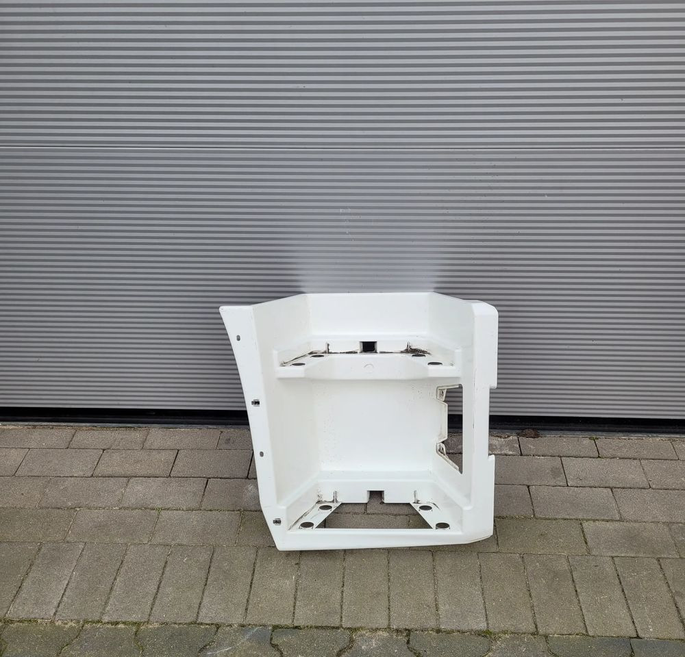 STOPNICA RENAULT RANGE T GAMA RH ORYGINAŁ 50145376 CHWALIM116 - خطوة جانبية - شاحنة: صور 1 STOPNICA RENAULT RANGE T GAMA RH ORYGINAŁ 50145376 CHWALIM116 - خطوة جانبية - شاحنة: صور 1