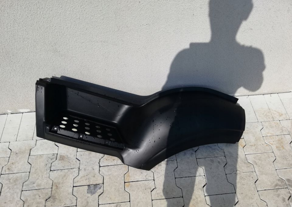 STOPNICA WŁAZ IVECO TRAKKER STRALIS LH. ORYGINAŁ - خطوة جانبية - شاحنة: صور 1 STOPNICA WŁAZ IVECO TRAKKER STRALIS LH. ORYGINAŁ - خطوة جانبية - شاحنة: صور 1