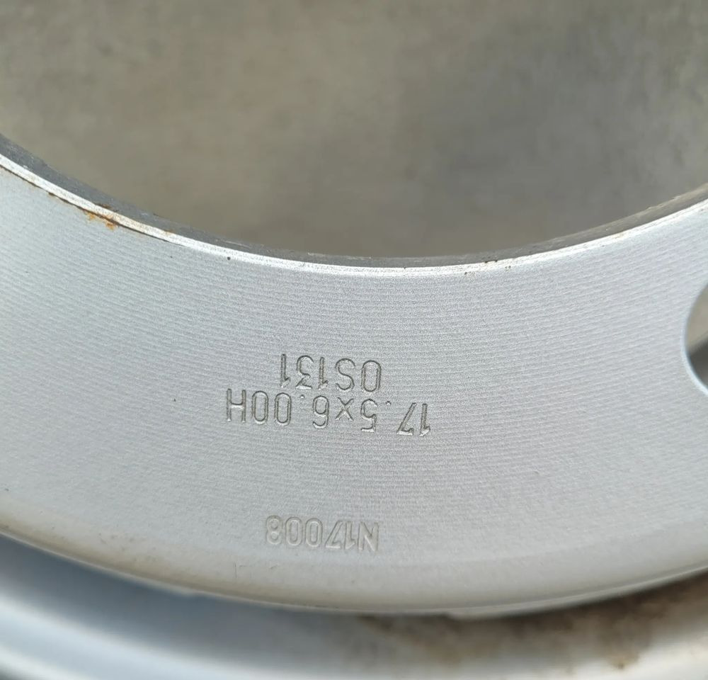 ZAPAS KOLO MIDLUM D 205/75 R17.5 LSR1+ CONTINENTAL - عجلات - شاحنة: صور 4 ZAPAS KOLO MIDLUM D 205/75 R17.5 LSR1+ CONTINENTAL - عجلات - شاحنة: صور 4