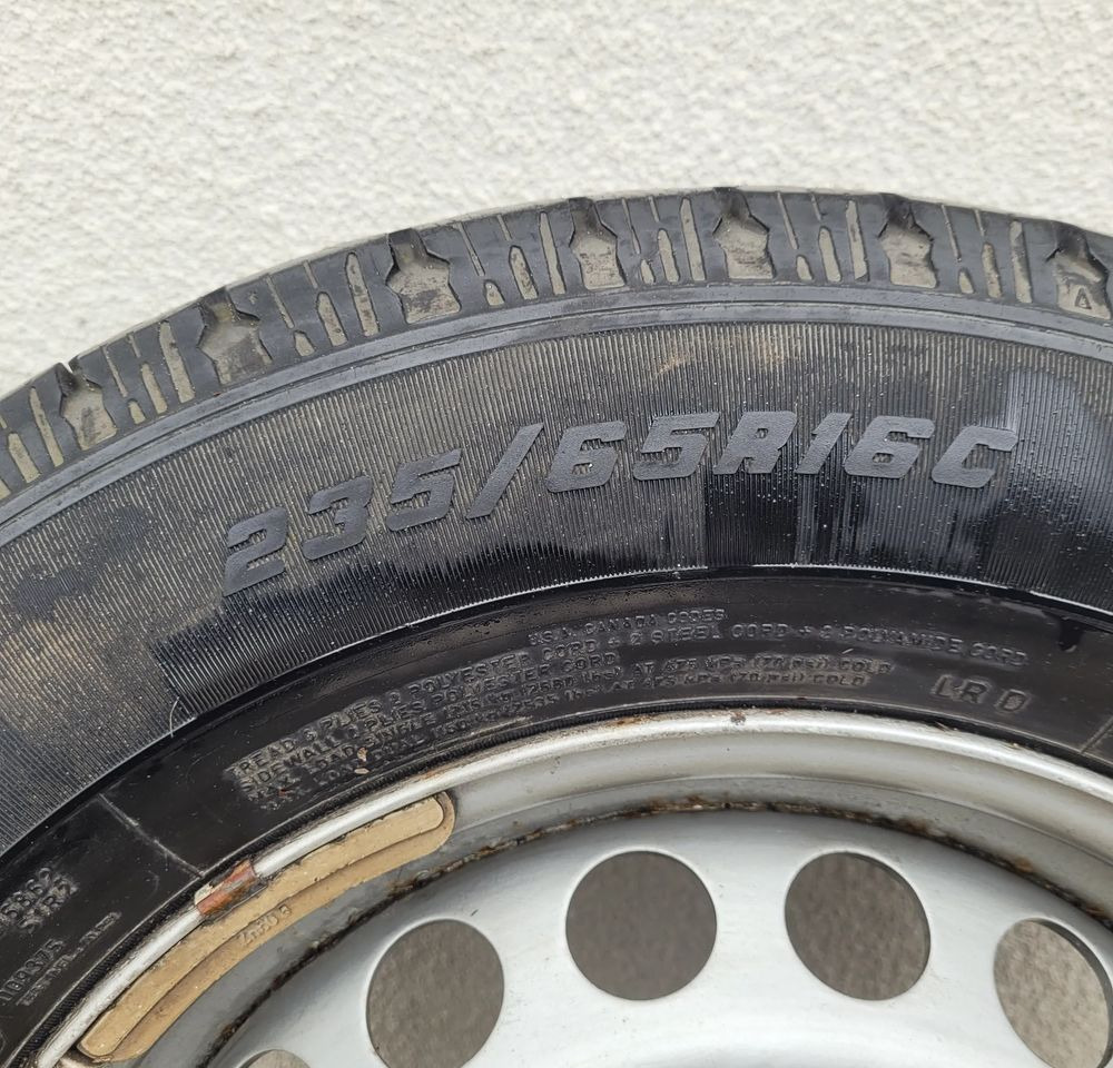ZAPAS KOLO SPRINTER CRAFTER 235/65 R16C GOODYEAR - عجلات - الشاحنات الصغيرة: صور 5 ZAPAS KOLO SPRINTER CRAFTER 235/65 R16C GOODYEAR - عجلات - الشاحنات الصغيرة: صور 5