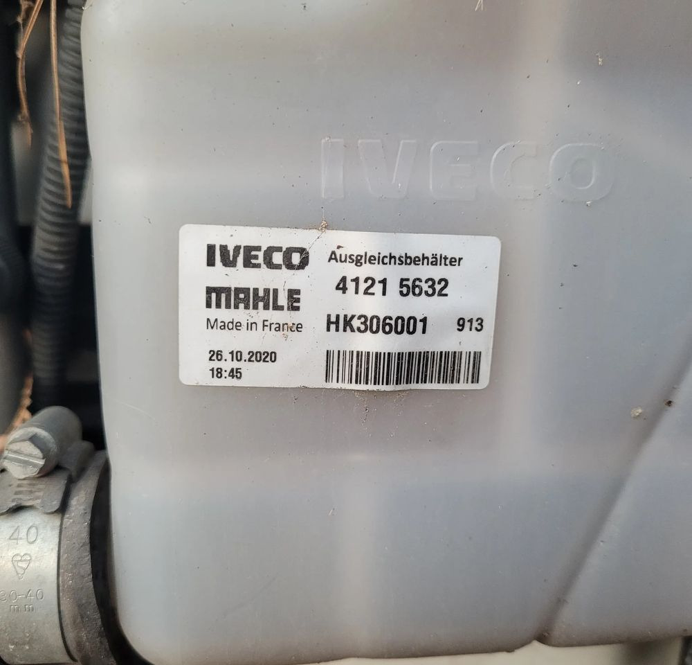 ZBIORNICZEK PŁYNU IVECO 41215632 ORYGINAŁ CHWALIM116 - خزان التوسع - شاحنة: صور 2 ZBIORNICZEK PŁYNU IVECO 41215632 ORYGINAŁ CHWALIM116 - خزان التوسع - شاحنة: صور 2