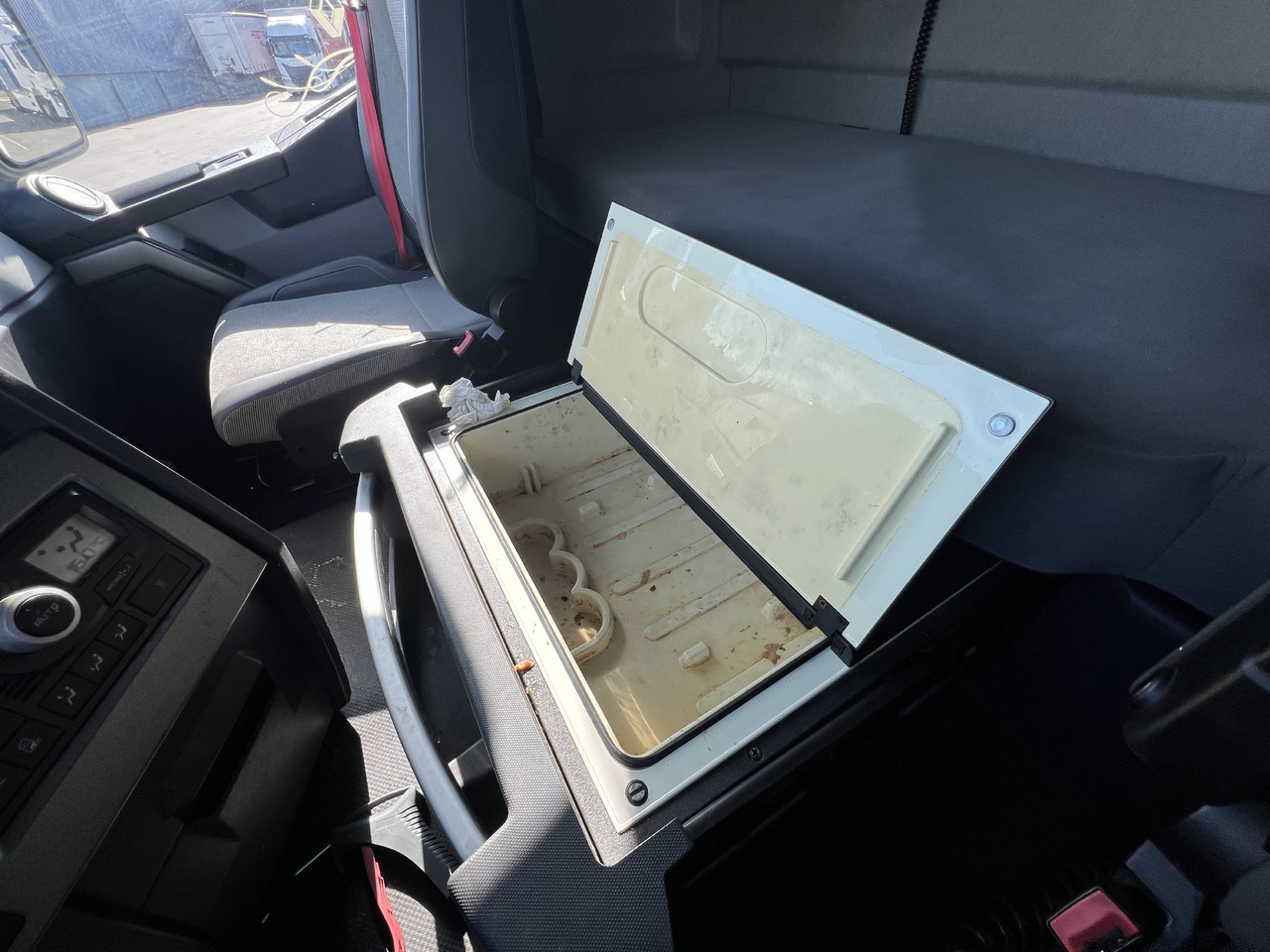 Renault T 460 - شاحنة جرار: صور 5 Renault T 460 - شاحنة جرار: صور 5