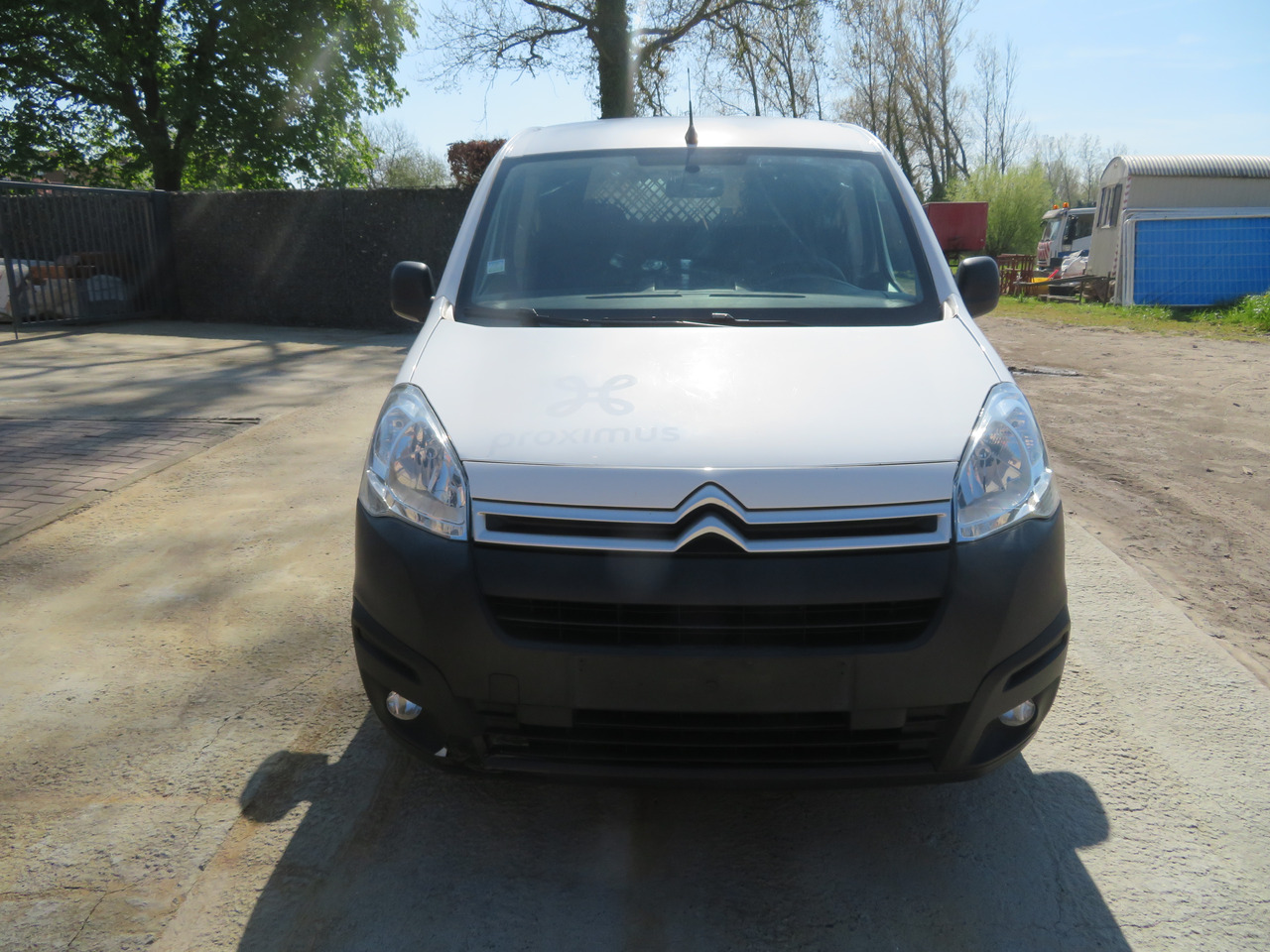 CITROËN Berlingo 1.6 BlueHDi CLUB - فان: صور 2 CITROËN Berlingo 1.6 BlueHDi CLUB - فان: صور 2