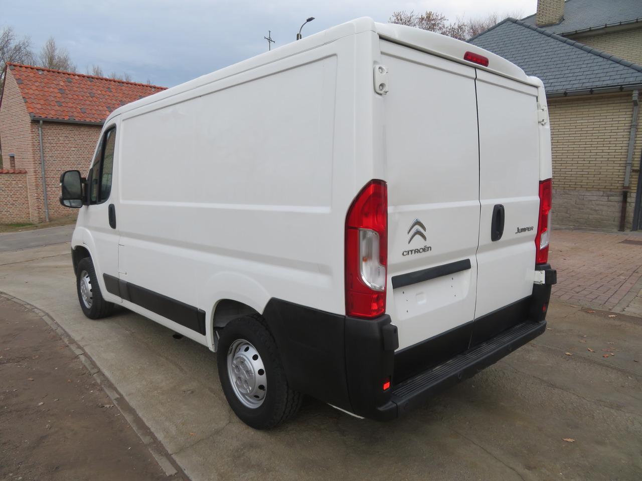 Citroën Jumper 2.2 BlueHDi - L1H1 - فان المدمجة: صور 5 Citroën Jumper 2.2 BlueHDi - L1H1 - فان المدمجة: صور 5