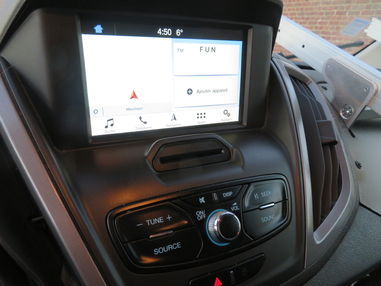 فان Ford Transit 2.0TDCi - L2H2: صور 17