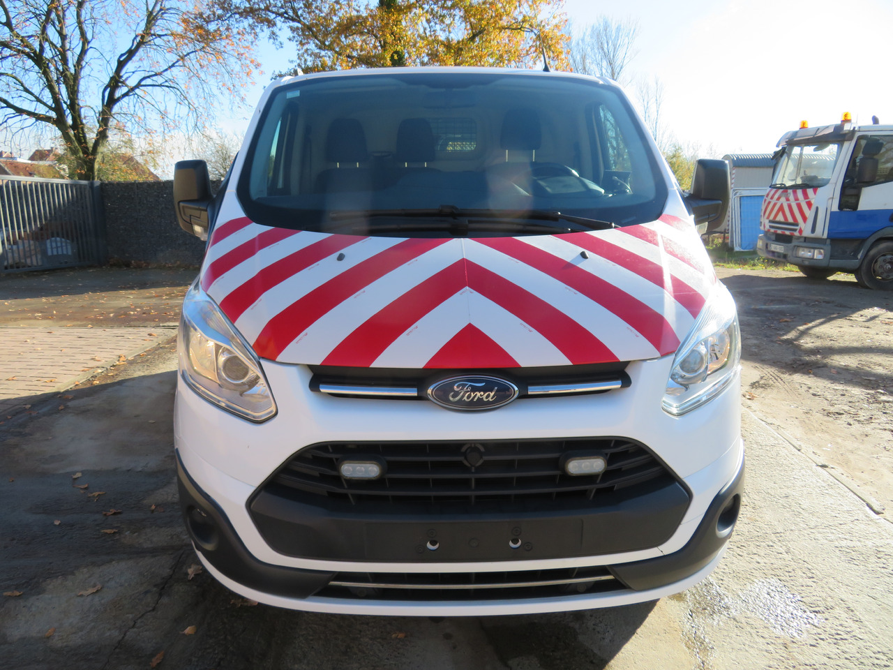 Ford Transit Custom 2.0tdci - فان المدمجة: صور 2 Ford Transit Custom 2.0tdci - فان المدمجة: صور 2