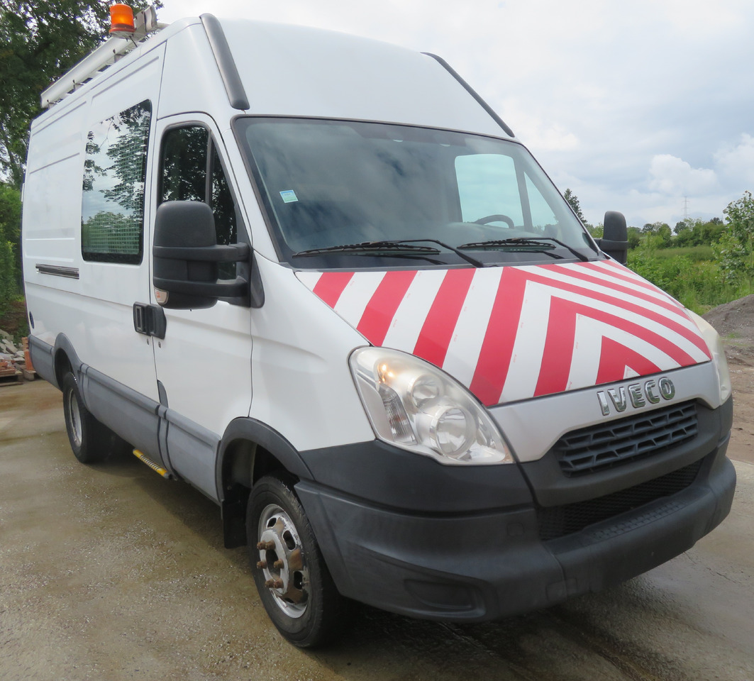 Iveco Daily 50C15 - فان: صور 1 Iveco Daily 50C15 - فان: صور 1