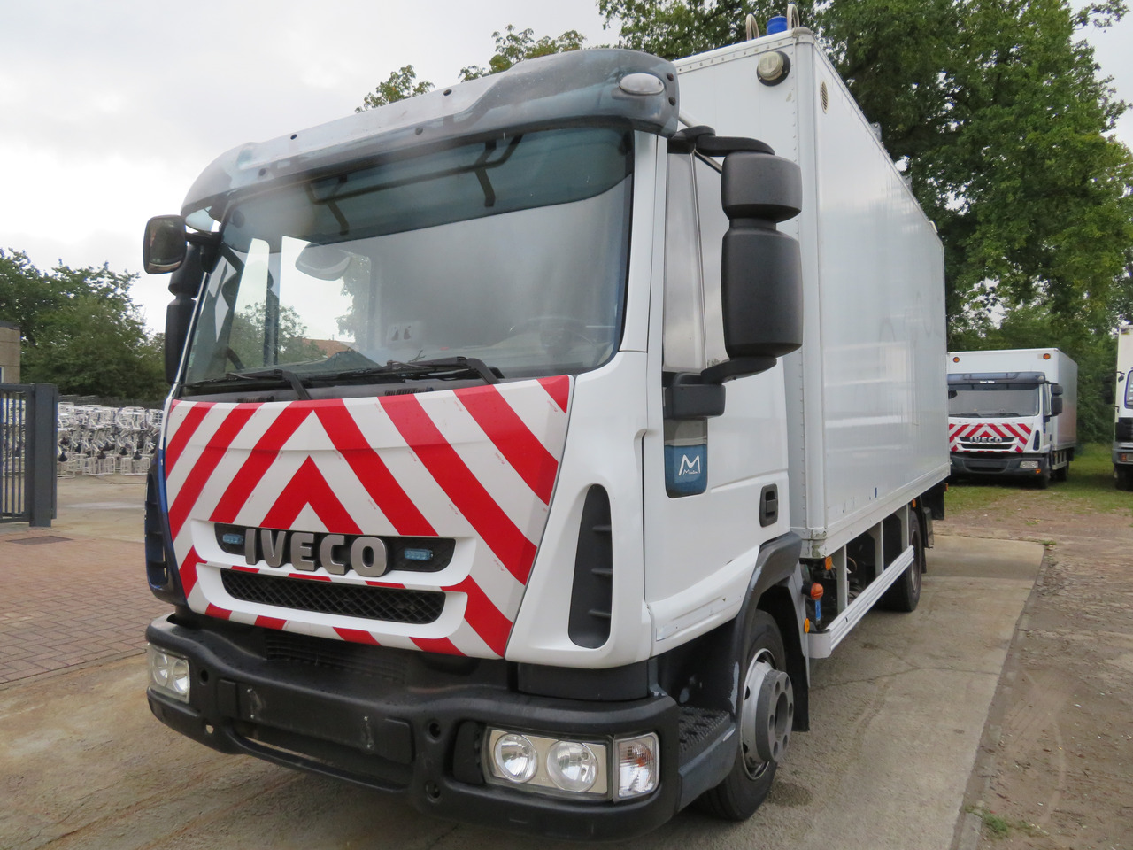 Iveco Eurocargo ML90E18 Bakwagen - بصندوق مغلق شاحنة: صور 3 Iveco Eurocargo ML90E18 Bakwagen - بصندوق مغلق شاحنة: صور 3