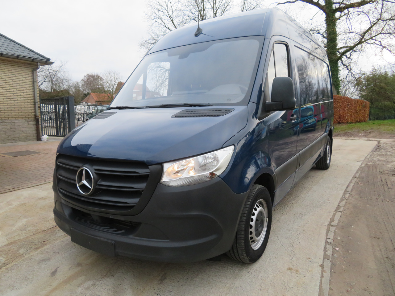 Mercedes-Benz Sprinter 311CDi - فان المدمجة: صور 3 Mercedes-Benz Sprinter 311CDi - فان المدمجة: صور 3